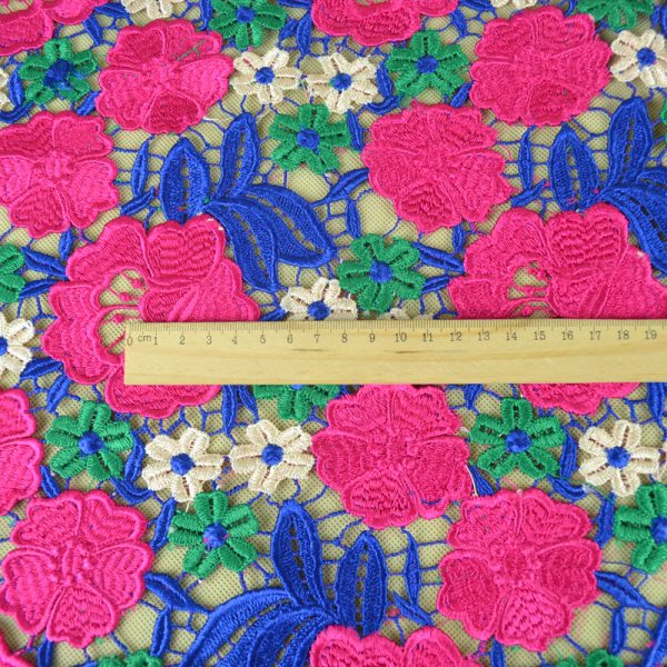 Multicolor 3D Floral Embroidered Water Soluble Flowers Dresses Lace Fabric