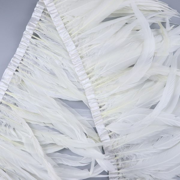 30-35cm White Rooster Tail Feathers Trim