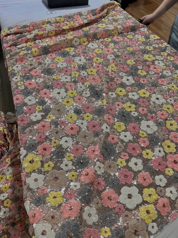 3mm Multi-color Sequnis Flower Heavy Stacked Sequins Wedding Dress Mesh Embroidery Fabrics