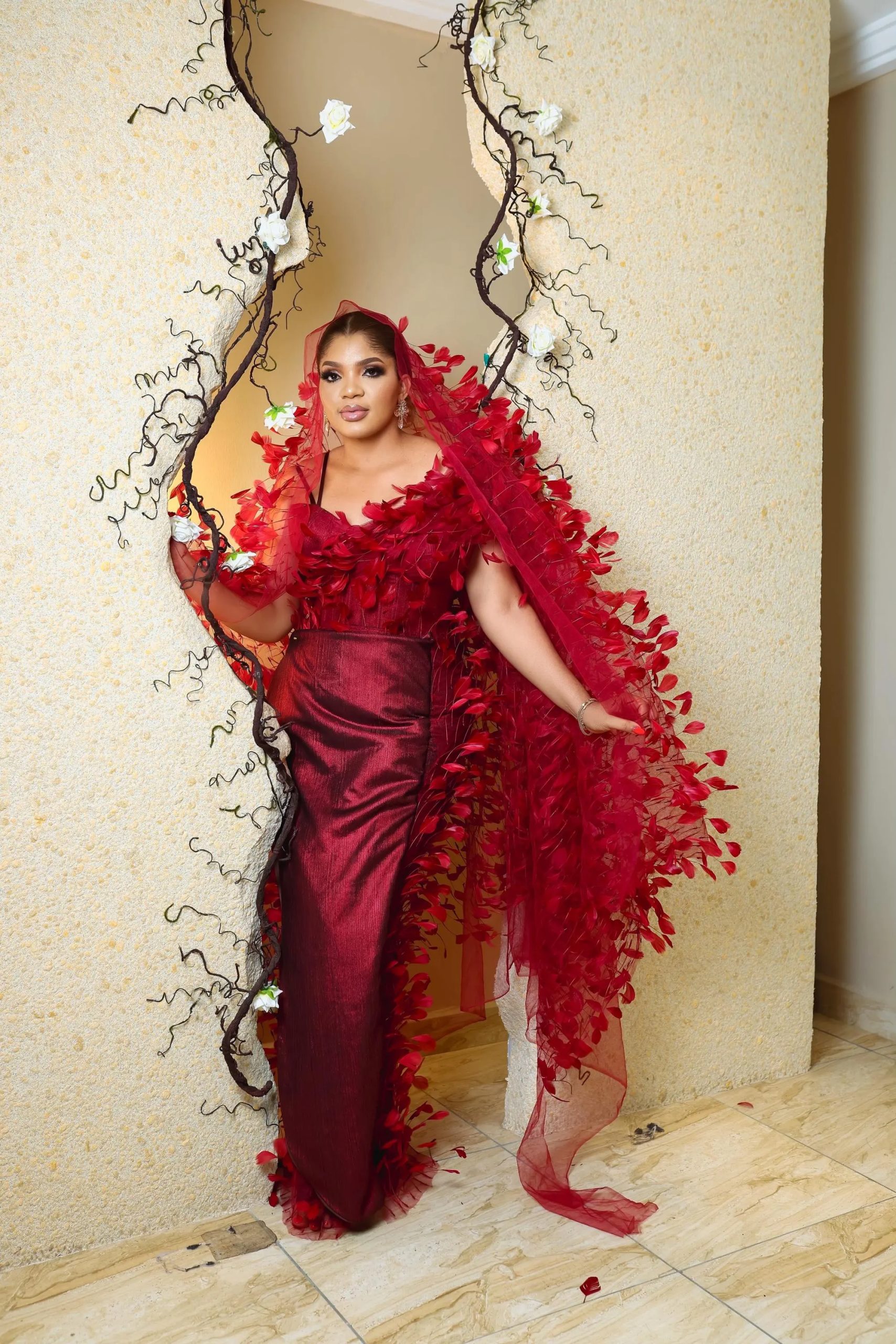 Full Feathers Haute Couture For Dubai Evening Wedding Party Dress Fabric